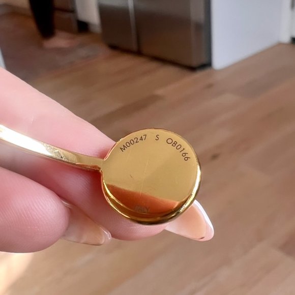 LOUIS VUITTON LV Stone rigid Bracelet / Bangle (BLUE ONLY) - Picture 6 of 6